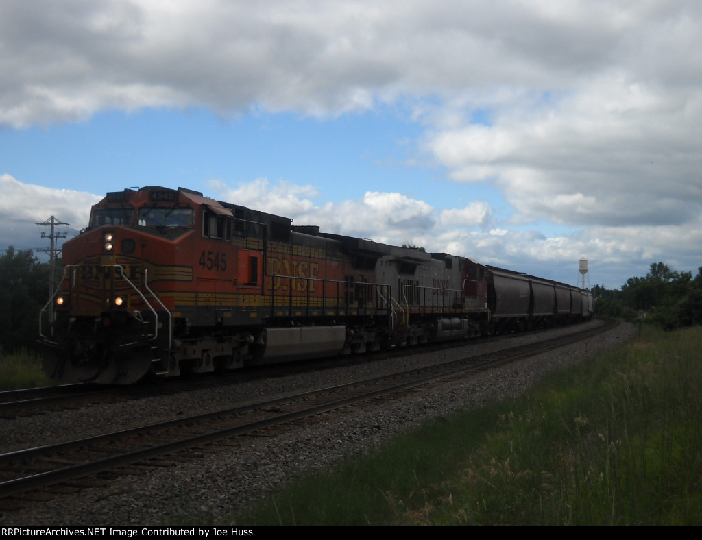 BNSF 4545 East